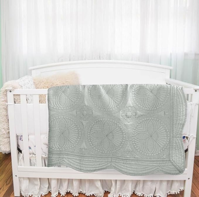 MONOBLANKS Baby Quilt Personlized Monogram Lightweight Embossed Scalloped Throw Blanket Four Seasons (Gray)