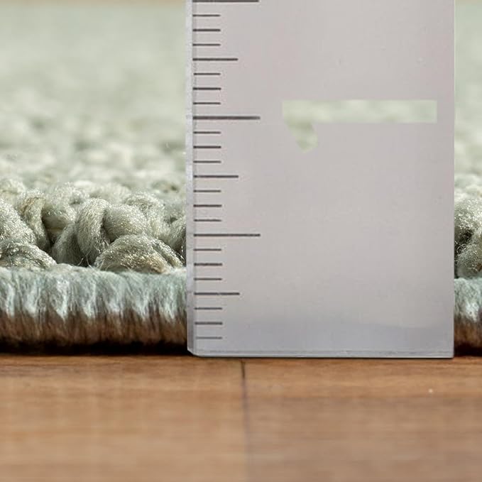 LUXE WEAVERS Solid Machine Woven Green 2x3 Area Rug, Indoor Stain-Resistant Carpet