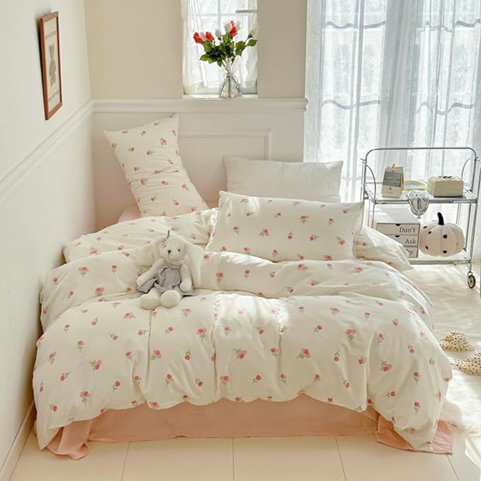Nayoroom Pink Floral Comforter Set Queen Size Coquette Tulip Printed on White Comforter 3 Pcs Kids Girls Soft Lightweight Cute Bedding Set for All Seasons (1 Comforter, 2 Pillow Shams)