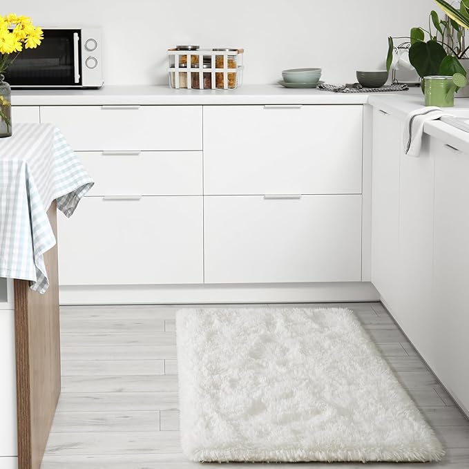 BENRON Cream White Fluffy Rug 2 x 3, Soft and Plush Throw Rugs for Bedroom Entryway Hallway Kitchen, Small Fuzzy Washable Rug for Kids Girls Room Decor Photo Prop
