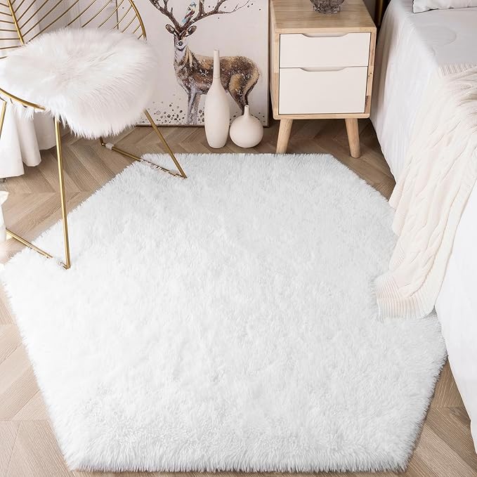 EVOIONOS White Hexagon Area Rug for Princess Tent, 4x4.6 Feet, Fluffy, Soft, Non-Slip, Comforts, Washable