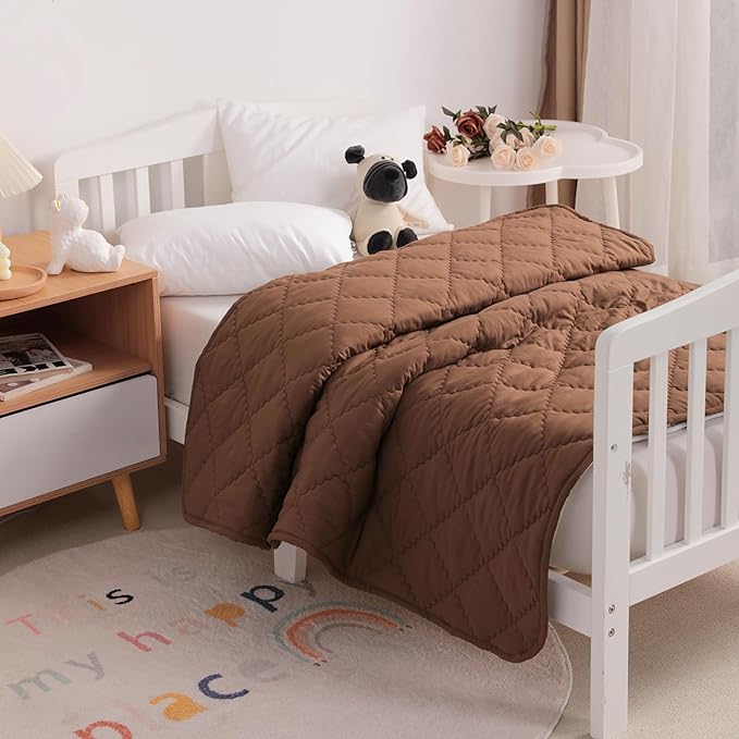 FLXXIE Machine Washable Microfiber Down Alternative Oversized Toddler Comforter, Super Soft and Lightweight Kids Crib Quilted Blanket for Stroller, Travel, 43x60 Inches, Coffee