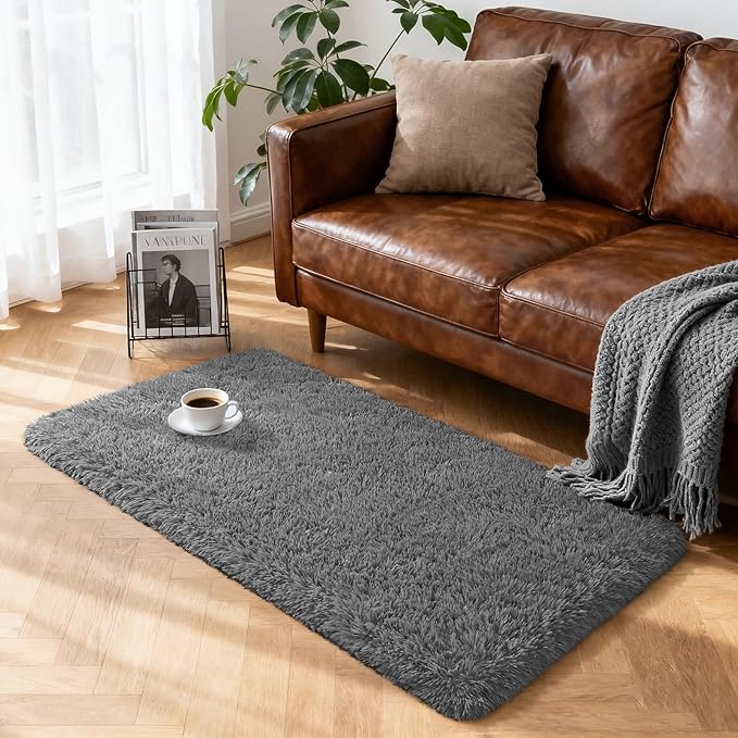 Merelax Fluffy Shaggy Small Area Rug, Deep Grey 2x4 Runner Rugs for Bedside Christmas Decor, Mini Fuzzy Plush Gray Throw Rug, Soft Non-Slip Entryway Shag Catpet for Livingroom Holiday Home Aesthetic
