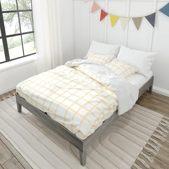 Max & Lily Fundamental Full Platform Bed Frame, Kids Modern Solid Wood Bed, Strong Wooden Slats, Non-Toxic Finishes, Driftwood