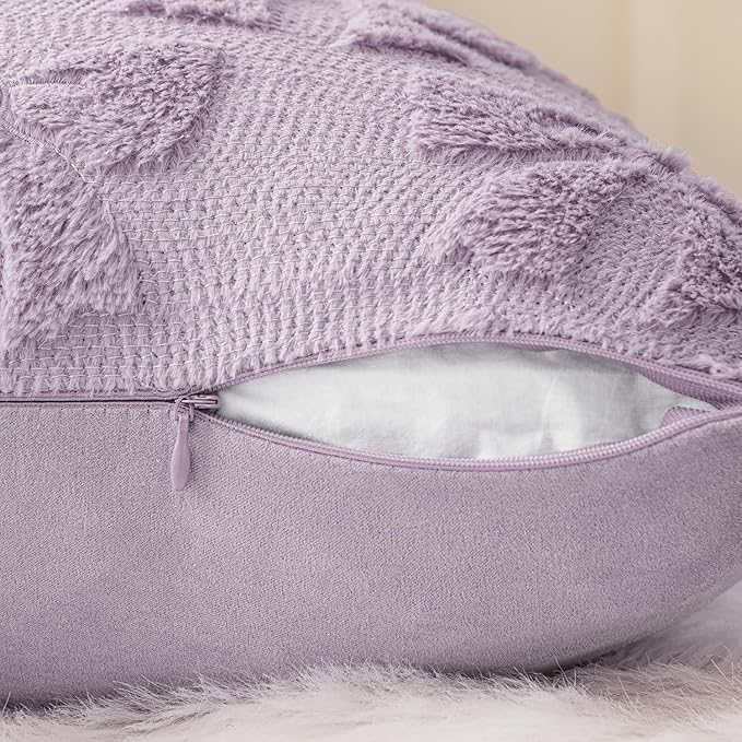 MIULEE Light Purple Bow Pillow Covers Coquette Room Decor Aesthetic Set of 2 Decorative Cute Girl Throw Pillow Soft Plush Faux Pillowcase for Girl Bed Couch Sofa,20x20 Inch