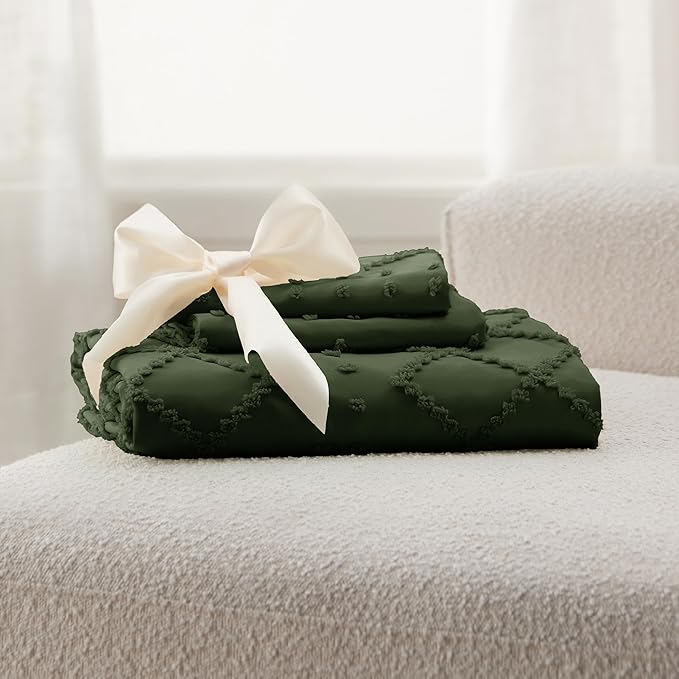 Bedsure Boho Duvet Cover King Size - Dark Green Breathable & Soft Boho Bedding, Machine Washable Comforter Cover for All Seasons, Includes 1 Duvet Cover 104"x90" with 2 Pillow Shams & Zipper Closure