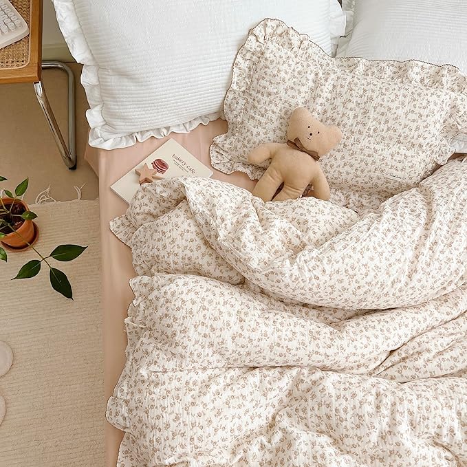 AOJIM Muslin Kids Duvet Cover with Ruffled Design, 1 Piece Pure Cotton Toddler Comforter Cover 2-Layer Gauze 47X59'', Camellia Pattern Kids Bedding for Girls Boys, No Quilt or Pillowcases