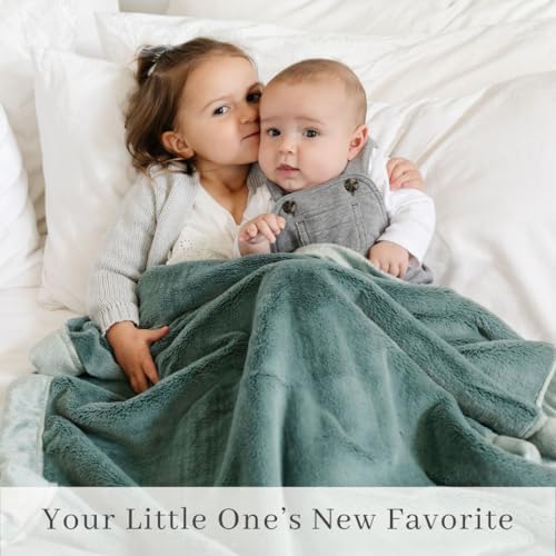 SARANONI Luxury Lush Kids Blanket | Ultra-Soft & Cozy Plush Comfy Blankets for Kids & Teens | Eucalyptus - 40” x 60”