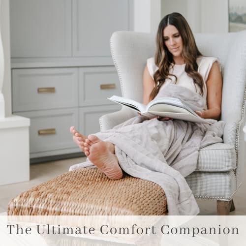 SARANONI Oversized Luxury Blanket | Breathable Super Soft, Lush, Plush Comfy Blankets for Adults | Feather - X-Large 60” x 80”