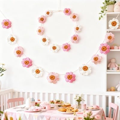 Boho Crochet Daisy Garland, Pink Flower Banner Garland Decoration, for Baby Girl Nursery Daisy Birthday Party Banner Baby Shower Decoration Hippie Groovy Decor