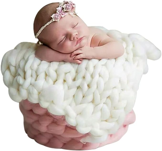Newborn Photography Props Blanket, 50 * 50cm Hand-Knitted Crochet Newborn Photography Props Blanket Basket Filler Newborn Baby Photography Props for Boys Girls