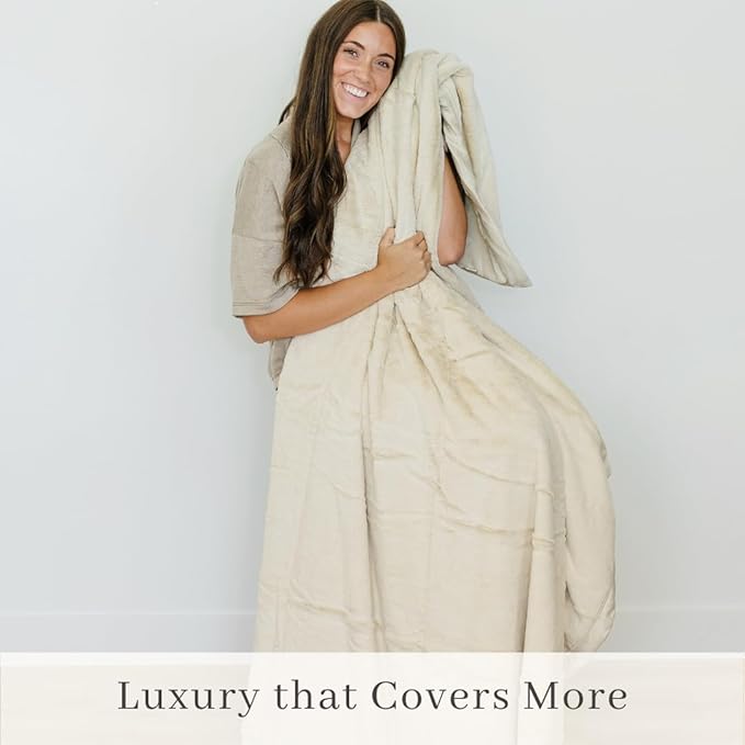 SARANONI Oversized Luxury Blanket | Breathable Super Soft, Lush, Plush Comfy Blankets for Adults | Ivory - X-Large 60” x 80”