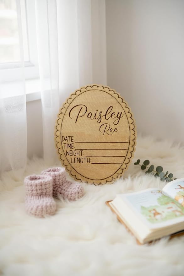 Personalized Engraved Scallop Edge Baby Stat Sign, Birth Announcement Plaque, Baby Shower - Newborn Keepsake (Stat Sign)