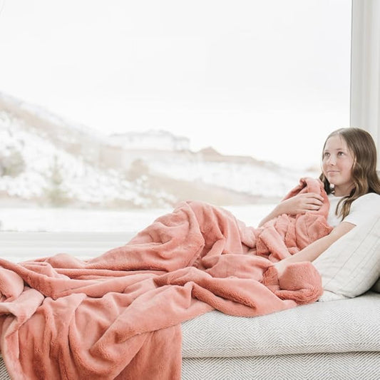 SARANONI Oversized Luxury Blanket | Breathable Super Soft, Lush, Plush Comfy Blankets for Adults | Clay - X-Large 60” x 80”