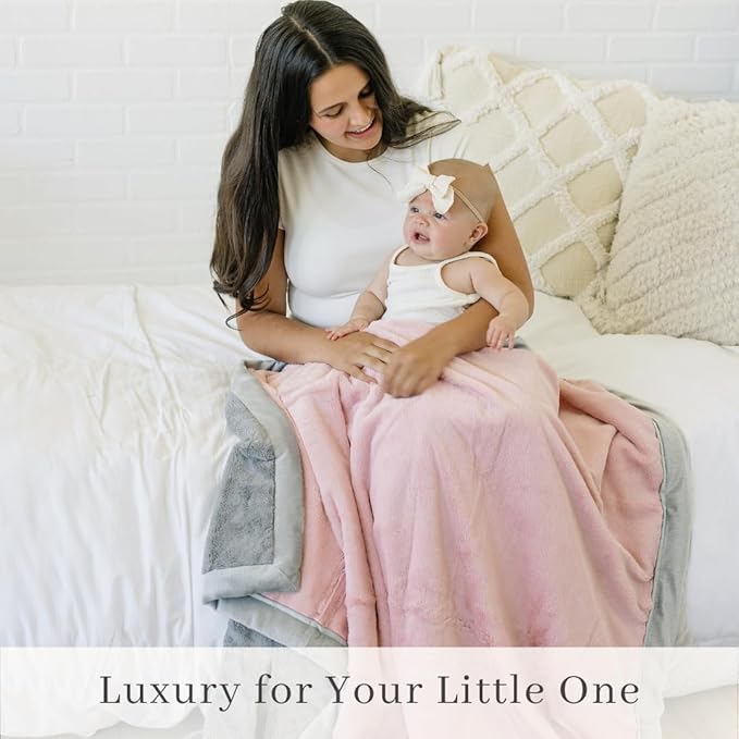SARANONI Luxury Lush Kids Blanket | Ultra-Soft & Cozy Plush Comfy Blankets for Kids & Teens | Light Pink/Gray - 40” x 60”