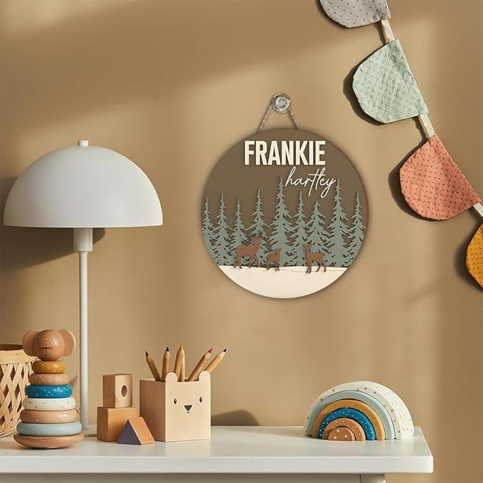 Woodland Animal Room Decor – Custom Wooden Name Plaque with Forest Background – Baby Nursery Sign, Door Decor, Bedroom Wall Hanging for Boys or Girls