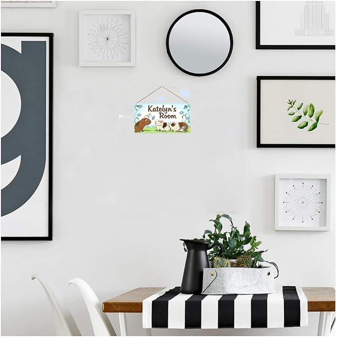 Personalized Name Signs Cute Groundhog Sign for Kids Room Bedroom Wall Decor Wood Plaque Hanging Wall Art Decor Gift 5 * 10 inch