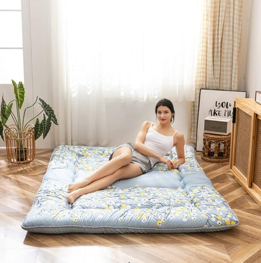 MAXYOYO Little Floal Japanese Futon Floor Mattress, Bed Mattress Topper Portable Thick Sleeping Pad Floor Bed Roll Up Camping Mattress Folding Couch Bed Mattress Pad for Guest Room, Full Size