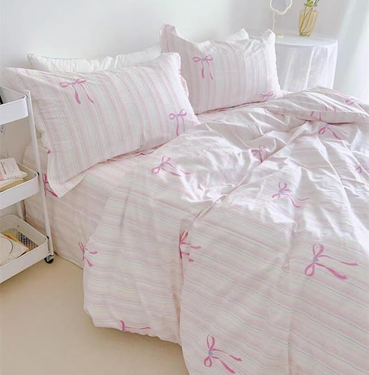 Pink Striped Duvet Cover Queen Size Bow Bedding Set 3 Pieces Kids Boys Girls Princess Style Bowknot Heart Pattern Stripe Reversible Coquette Soft Microfiber Duvet Cover Set with Zipper Closure