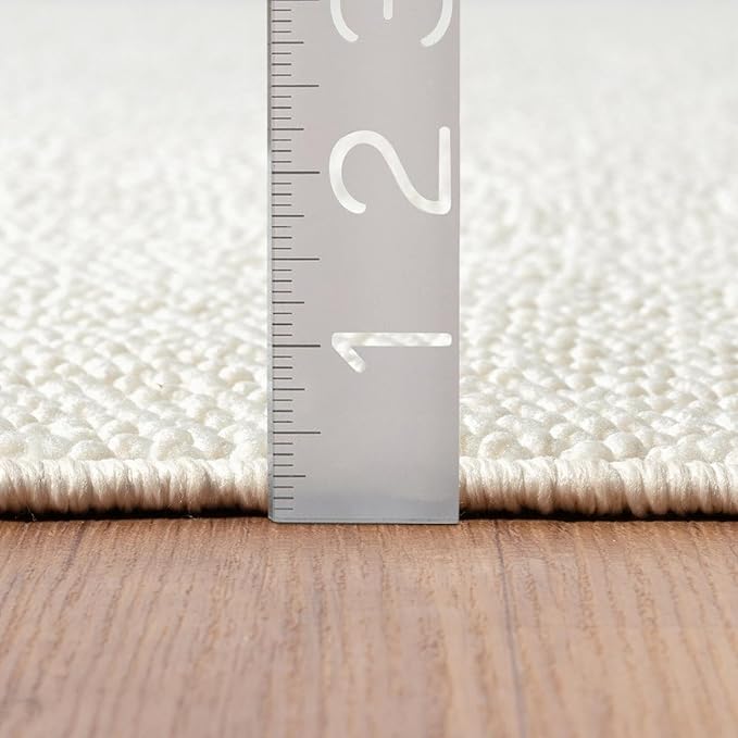 LUXE WEAVERS Solid Machine Woven Cream 5x7 Area Rug, Indoor Stain-Resistant Carpet