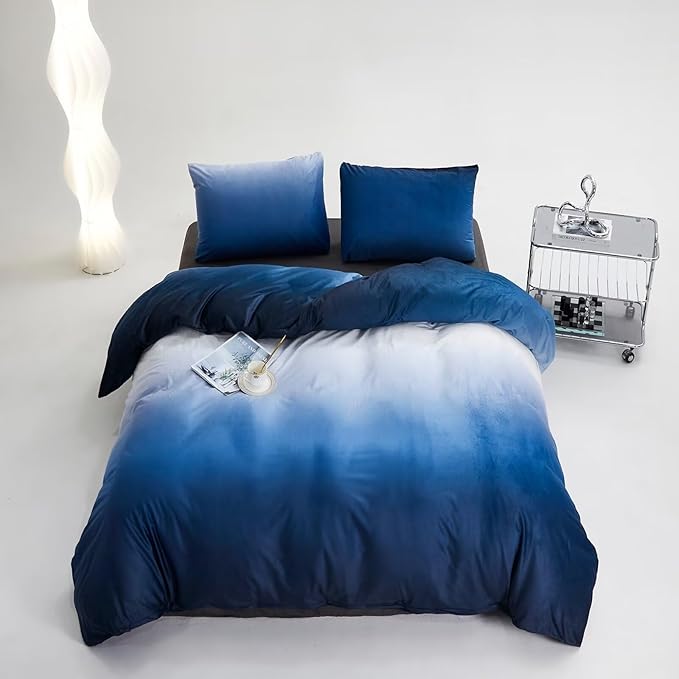 Houseri Blue White Gradient Velvet Duvet Cover Queen Fluffy Dark Blue Sherpa Bedding Duvet Cover Sets Full Extra Soft Comfy Ombre Flannel Fuzzy Duvet Covers Queen Size
