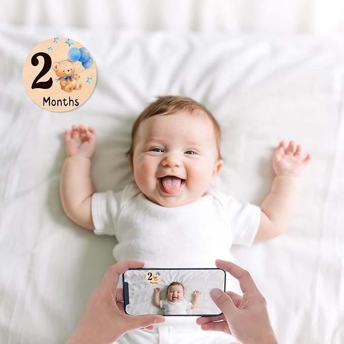 Baby Monthly Milestone Cards - 13 Double-Sided Wooden Milestone Signs Discs with Bear & Star Designs, Little Bears Birth Announcement Cards for Photo Props(0-12 Months), Newborn Sign Baby Shower/Gift