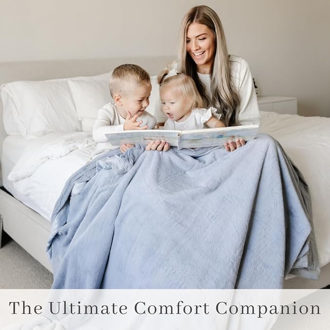 SARANONI Oversized Luxury Blanket | Breathable Super Soft, Lush, Plush Comfy Blankets for Adults | Storm Cloud - X-Large 60” x 80”