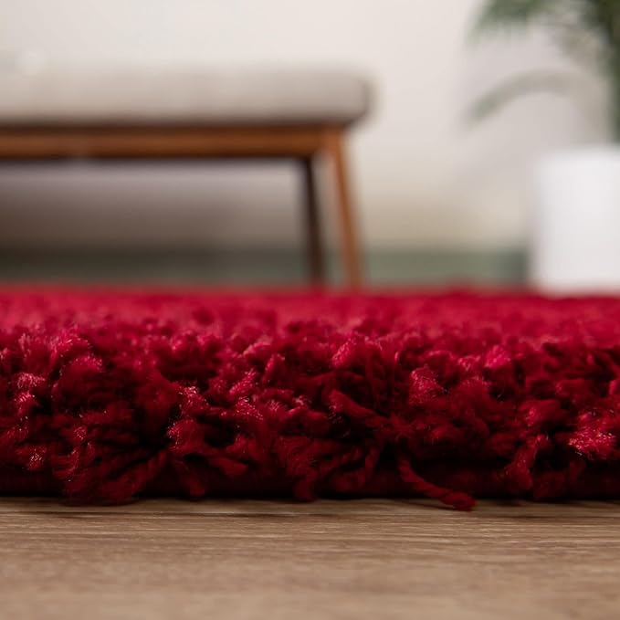 Unique Loom Solid Shag Collection Area Rug (9' x 12' 2" Rectangle Cherry Red)