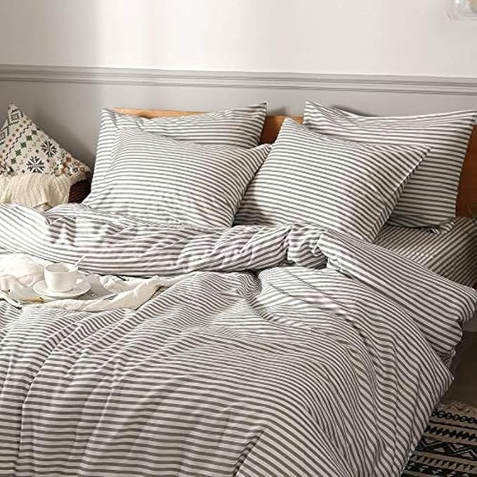 JELLYMONI Duvet Cover, 100% Natural Cotton, Printed Comforter Cover with Zipper Closure and Corner Ties (Super King Plus 120×120 Inch, White Duvet Cover Set with Grey Stripes Pattern)