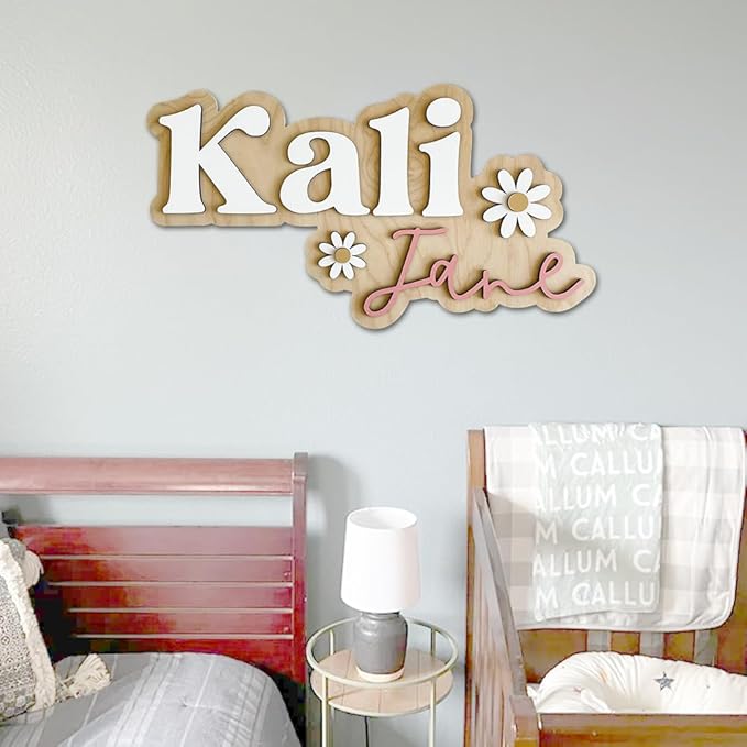 Personalized Wooden Nursery Name Sign, Custom Baby Room Wall Decor with Daisy Flowers, Kids Bedroom Name Plaque, Playroom or Newborn Gift, Keepsake Gift Sign for Boys & Girls