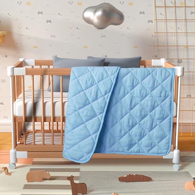 BEDSUM 100% Brushed Microfiber Down Alternative Toddler Comforter, Ultra Soft Lightweight and Warm Breathable Crib Quilted Blanket for Nursery Stroller Bed, 43x60 Inches, Aqua