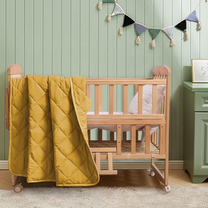 FLXXIE Machine Washable Microfiber Down Alternative Oversized Toddler Comforter, Super Soft and Lightweight Kids Crib Quilted Blanket for Stroller, Travel, 43x60 Inches, Yellow