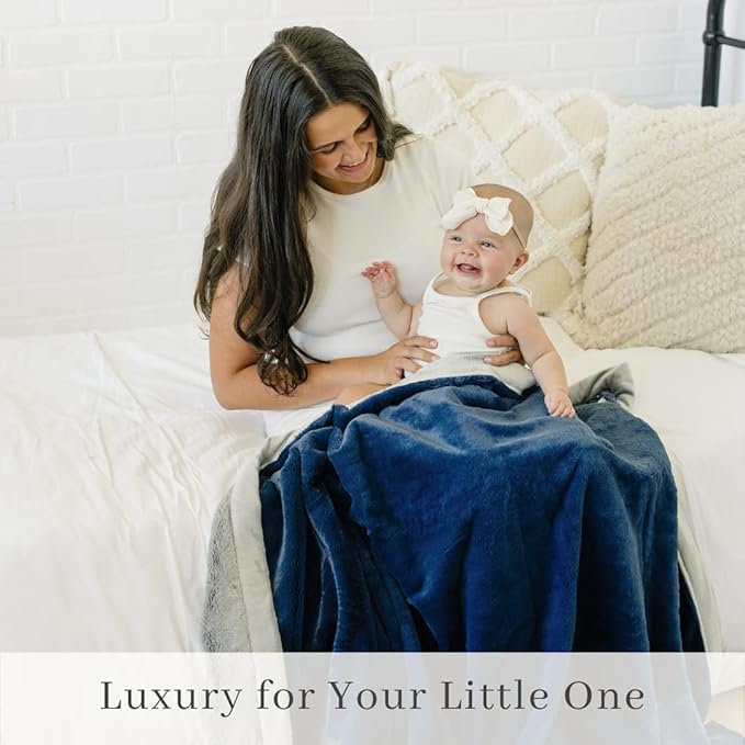 SARANONI Luxury Lush Kids Blanket | Ultra-Soft & Cozy Plush Comfy Blankets for Kids & Teens | Navy/Gray - 40” x 60”