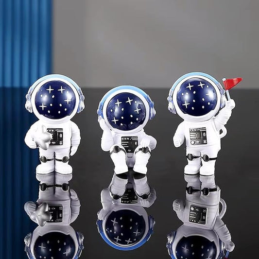 Blue Stars Astronaut Statues, Resin Space Theme Figurines Cake Toppers Shelf Room Decor