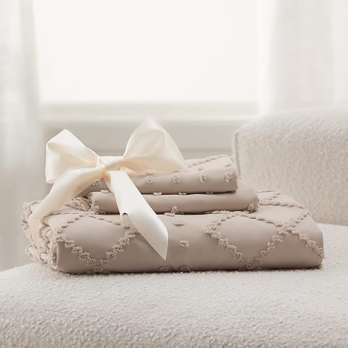 Bedsure Boho Duvet Cover Queen Size - Khaki Breathable & Soft Boho Bedding, Machine Washable Comforter Cover for All Seasons, Includes 1 Duvet Cover 90"x90" with 2 Pillow Shams & Zipper Closure
