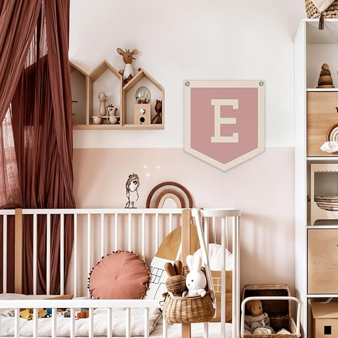 Lacama Pink Initial Personalized Preppy Banner, Baby Shower Decor Gifts, Wall Decor for Women Teen Girl, Vintage Room Decor Toddler Room Bedroom Playroom Front Door Birthday Gift(E)