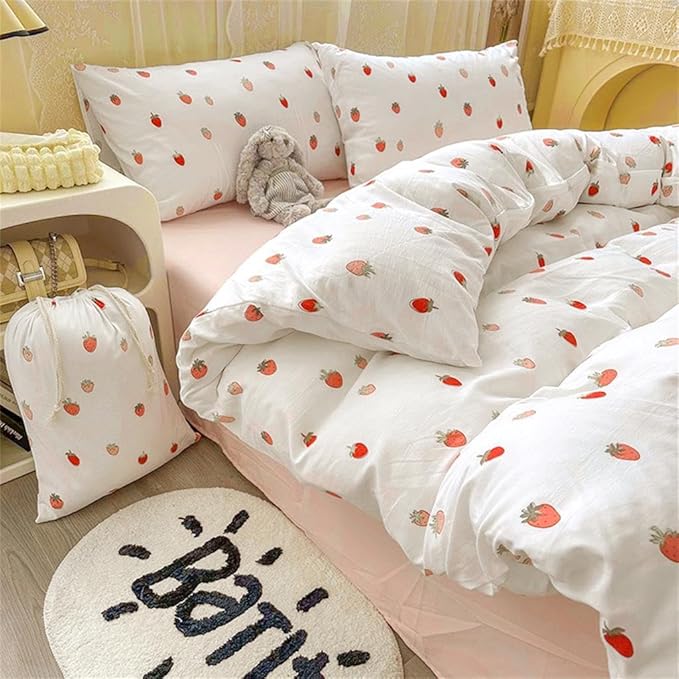 Strawberry Duvet Cover Queen Size Cute Pink Strawberry Bedding Set 3 Pcs Kids Boys Girls Kawaii Cream White Strawberries Soft Breathable Microfiber Comforter Cover with Zipper Closure