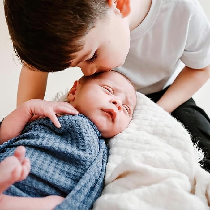 Newborn Photography Props for Baby Boys and Girls Newborn Wraps for Infant Baby Photoshoot Waffle Texture Knit Blanket