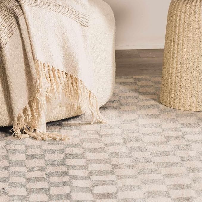 Hauteloom Benjy Living Room, Bedroom Area Rug - Contemporary - Cream, Silver Blue - 2' x 3'
