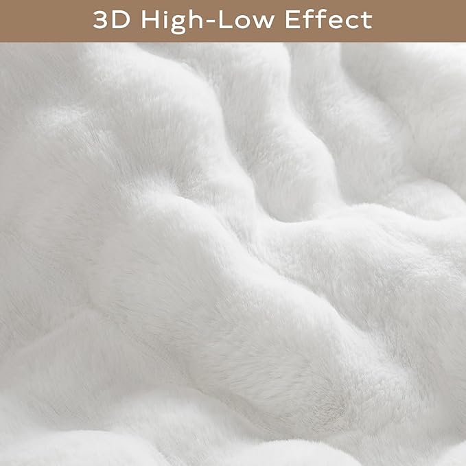 Ashler Faux Rabbit Fur Rug, White 5x7 FT Fluffy Soft Runner Area Rugs, Rectangle Fuzzy Carpet for Living Room, Bedroom, Machine Washable Shaggy Nursery - 3D Bubble Mat