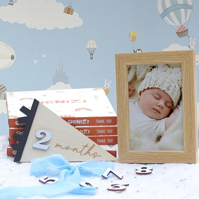 Daisy 3D Baby Monthly Milestone, Wooden Baby Milestone Signs, Monthly Milestone Wood Discs, Baby Milestone Discs (Flag)