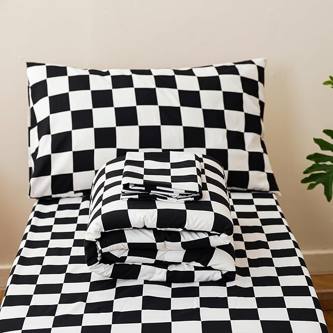 KAREVER Grid Toddler Bedding Set Black White Checkered 4 Pieces Crib Bed Set Kids Pliad Comforter Set