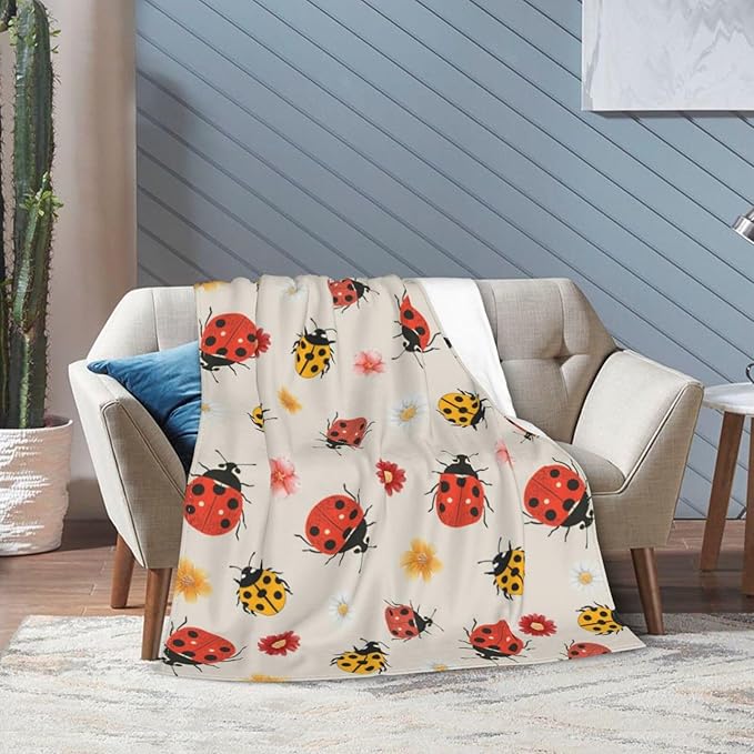 Ladybug Blanket Ladybug Throw Blanket Flannel Stuff Merch Cozy Christ Decor Fleece Plush Fuzzy Warm Soft Lightweight Bedding Gifts for Insect Lover Women Men Boy Girls Couch 60"X50"