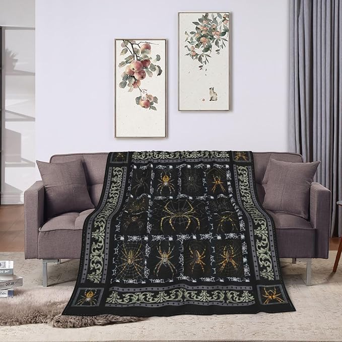 Spider Blanket Spider Throw Blanket Flannel Stuff Merch Cozy Decor Fleece Plush Fuzzy Warm Lightweight Bedding Gifts for Women Man Girl Boys Couch Soft 80"X60"