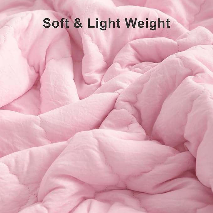 BEDSUM 100% Brushed Microfiber Down Alternative Toddler Comforter, Ultra Soft Lightweight and Warm Breathable Crib Quilted Blanket for Nursery Stroller Bed, 43x60 Inches, Pink