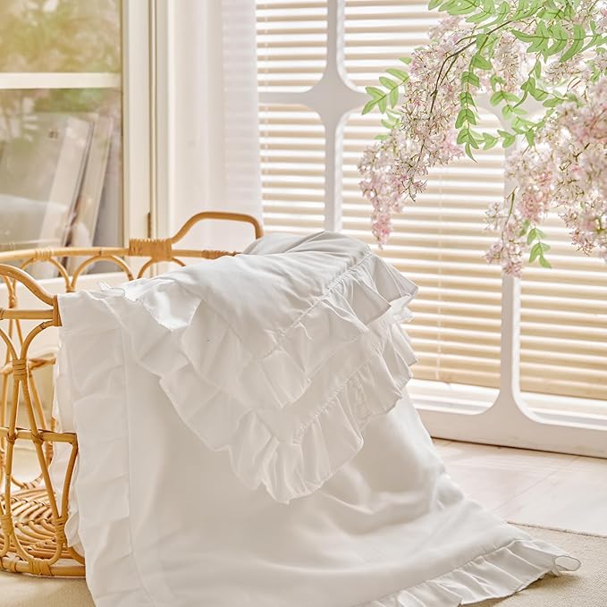 Ruffled Toddler Blanket Ruffle Comforter for Baby Toddler Girls, Soft Cozy Cute Quilted Blanket Breathable Microfiber Comfortable Down Alternative Small Size Quilt with Ruffle - 43"x 60" White