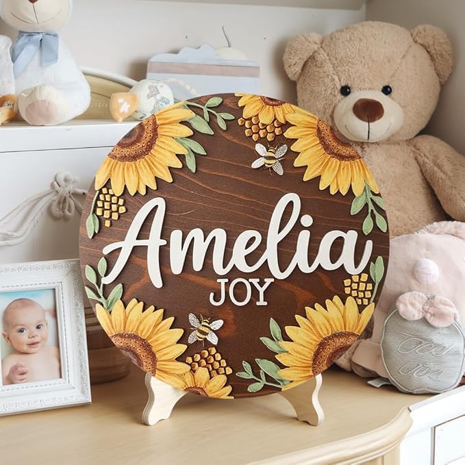 Personalized Name Signs for Kids Room, Bee Sign for Baby Door Decor, Newborn Gifts for Girl, Girls Nursery Wall Bedroom Decorations, Mother's Day Gifts for New Mom Dad Gift