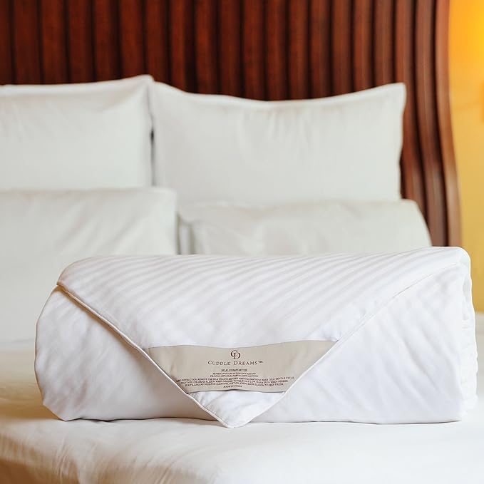 CUDDLE DREAMS Silk Comforter for Spring/Summer/Fall, 100% Long-Strand Silk Filling, Natural & Breathable (King Size)