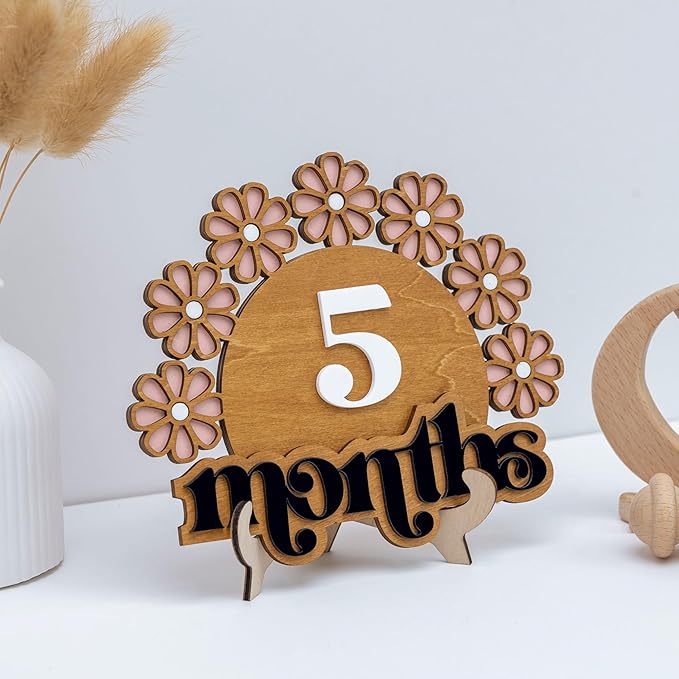 Wooden Baby Monthly Milestone Set, Floral Newborn Age Tracker with Numbers and Months Weeks Signs, Layered Wood Photo Prop for Baby Monthly Picture
