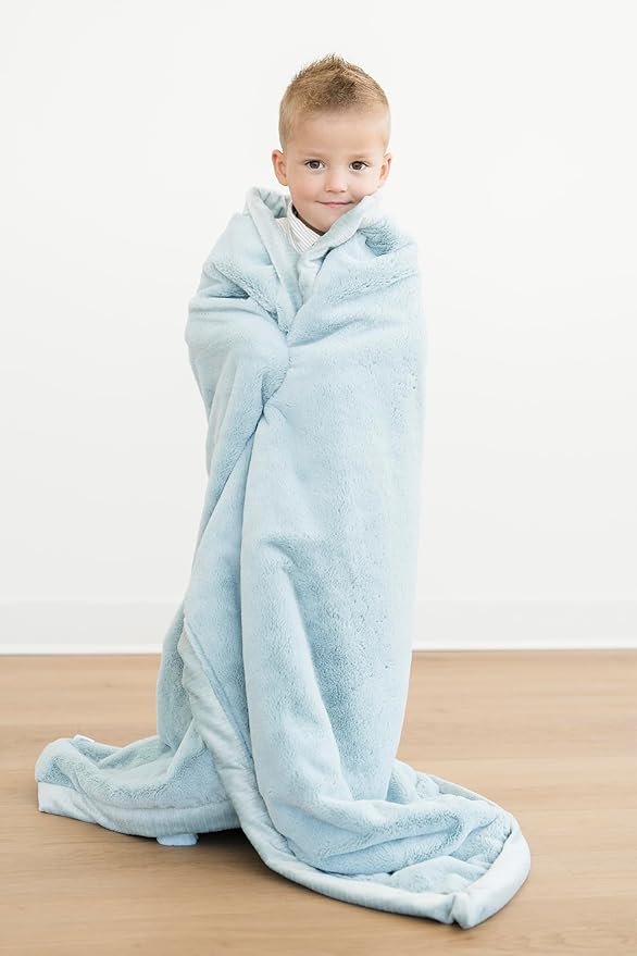 SARANONI Oversized Luxury Blanket | Breathable Super Soft, Lush, Plush Comfy Blankets for Adults | Dew - X-Large 60” x 80”